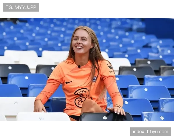 英格兰门将汉娜·汉普顿 欧洲杯夺冠背后承载家庭情感