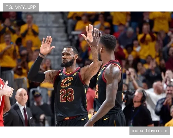 球队战术风格与球员特点契合度 成常规赛战绩关键因素